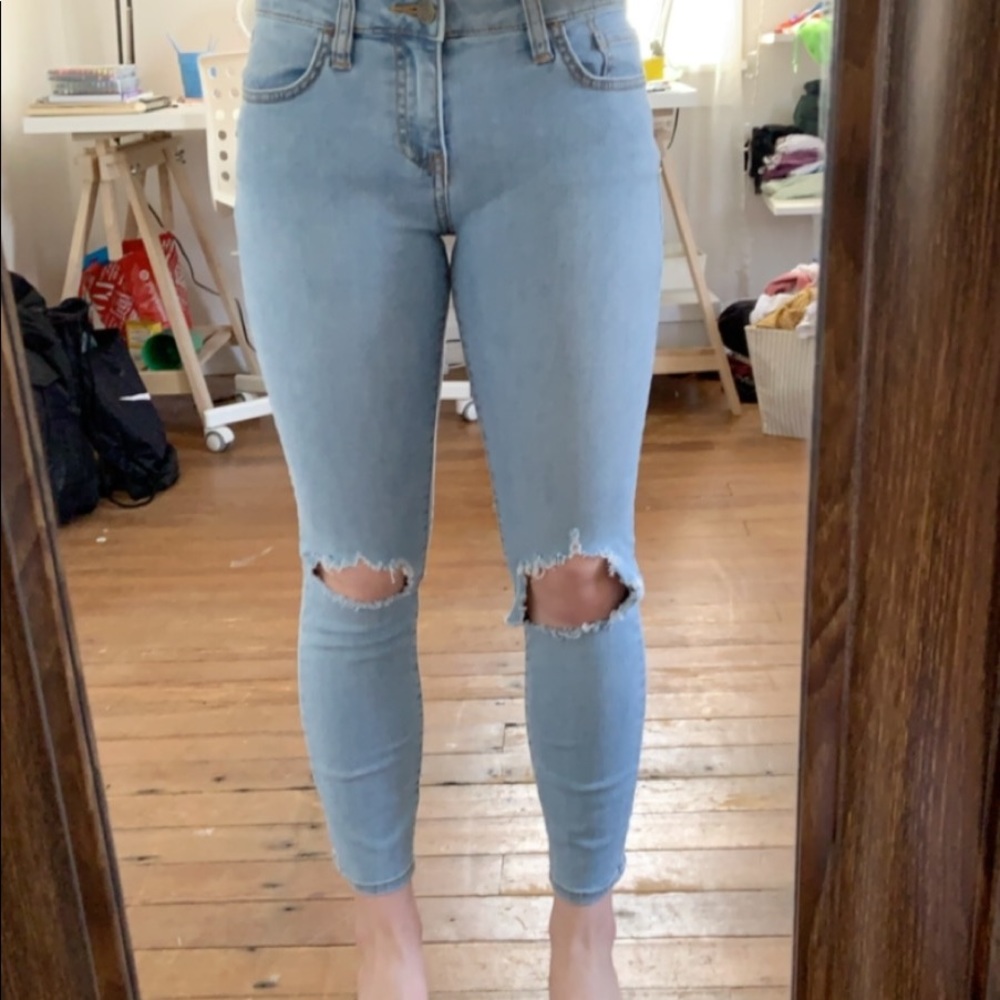 VANS ripped jeans🦋